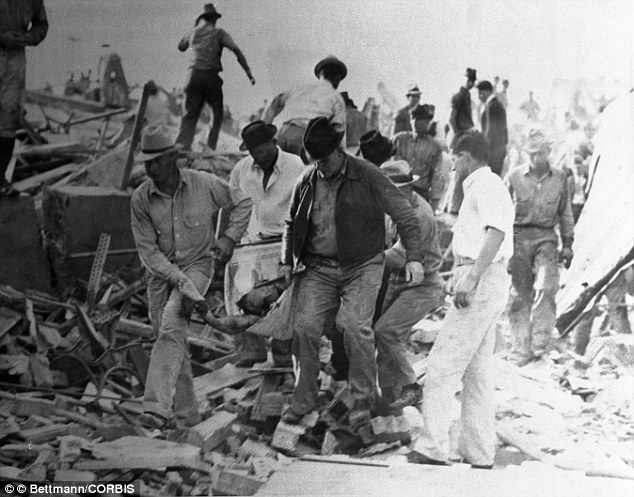 article-0-122335E5000005DC-866_634x497